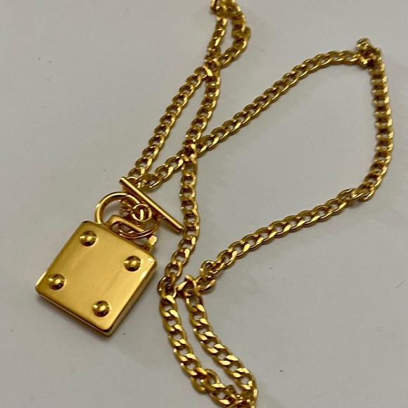 (SOLD) Vintage, Authentic Loewe Gold Plated 18-inch Chain Necklace - Picture 9 of 10